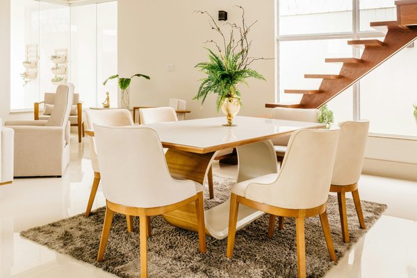 Comment adopter les dernières tendances déco dans mon intérieur ?
